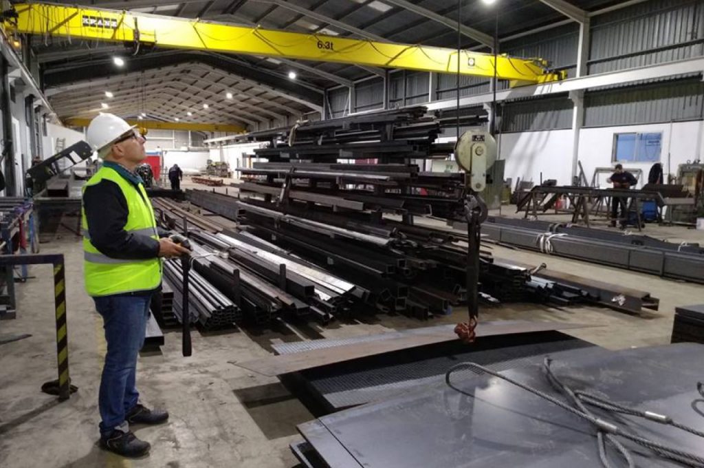 Operación y Mantención de Puente Grúa