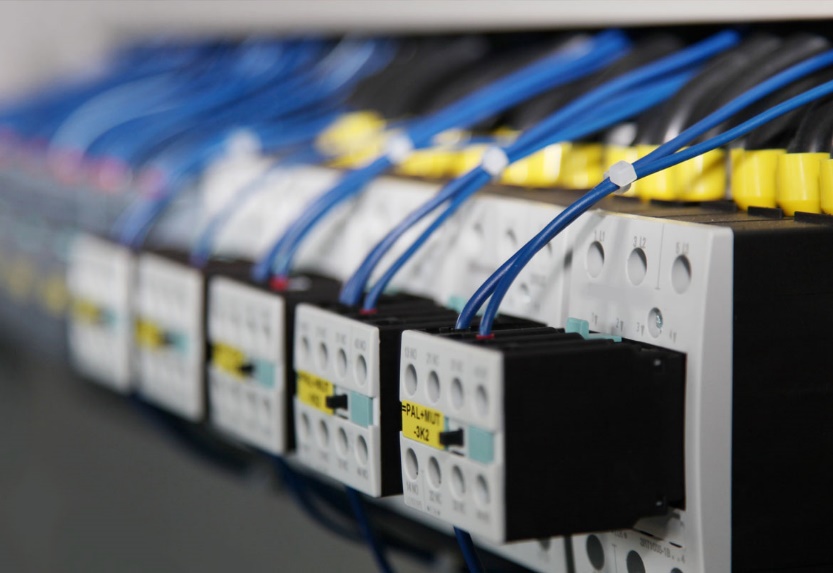 Técnicas de Electricidad y Automatización Industrial